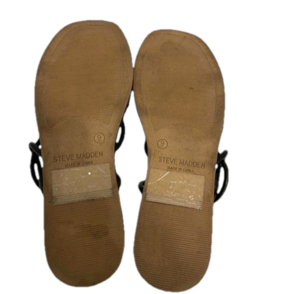 Steve Madden Black Strappy Flat Sandals - Picture 6 of 6
